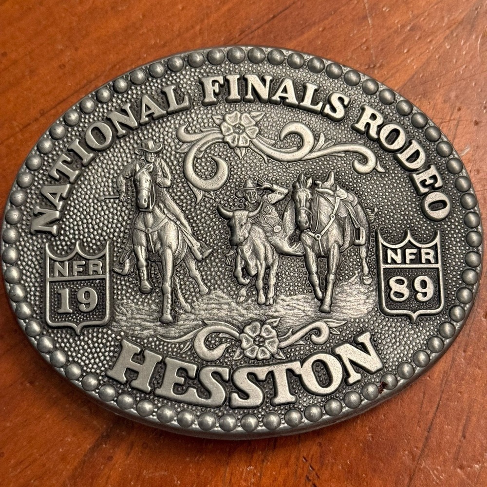 1989 Hesston National Finals Rodeo Belt Buckle Cowboy Horse Award NFR Vintage